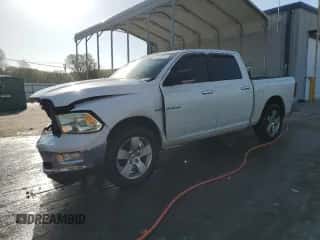 2009 Dodge 1500 SLT с VIN 1D3HB13T09J529455, выставлен на аукционе Copart как лот 75500724 с пробегом 291 896 миль миль и Списание • Salvage title. История ставок и продаж доступна на DreamBid. Изображение 1.