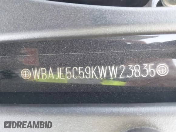 2019 BMW 5 Series 540i with VIN WBAJE5C59KWW23835, listed as a IAAI auction lot 42772206 with 41,982 mi miles and . Bid and sale history available at DreamBid. Image 9.