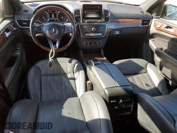 2019 Mercedes-Benz GLS 450 z VIN 4JGDF6EE2KB196114, wystawiony jako Copart lot #88097585 z przebiegiem 77 603 mil mil oraz Szkoda całkowita • Salvage title. Historia ofert i sprzedaży dostępna na DreamBid. Obrazek 8.