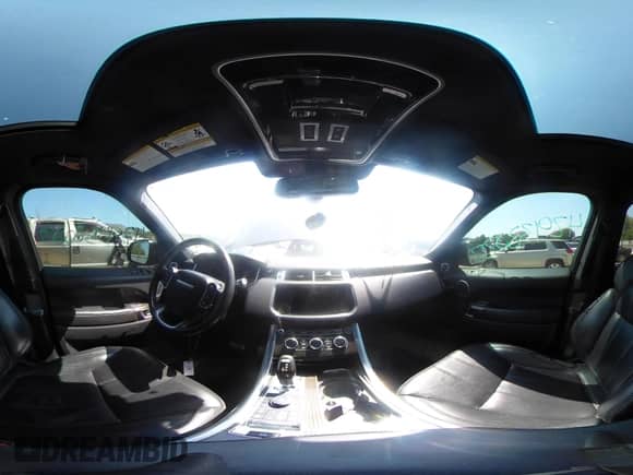 2016 Land Rover Range Rover Sport Dynamic z VIN SALWR2EF0GA572403, wystawiony jako IAAI lot #42938027 z przebiegiem 125 249 mil mil oraz . Historia ofert i sprzedaży dostępna na DreamBid. Obrazek 19.