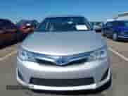 2013 Toyota Camry LE z VIN 4T1BD1FK7DU091564, wystawiony jako IAAI lot #43095022 z przebiegiem 103 132 mil mil oraz . Historia ofert i sprzedaży dostępna na DreamBid. Obrazek 12.