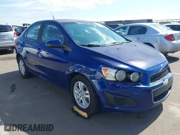 2012 Chevrolet Sonic LS с VIN 1G1JA5SH5C4215042, выставлен на аукционе IAAI как лот 42608607 с пробегом 117 294 миль миль и . История ставок и продаж доступна на DreamBid. Изображение 6.