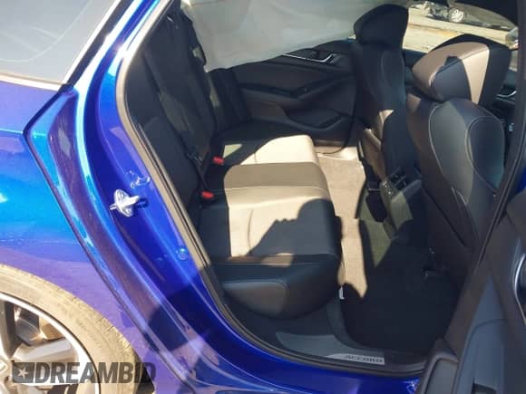 2022 Honda Accord Sport z VIN 1HGCV2F31NA019753, wystawiony jako IAAI lot #43107444 z przebiegiem 19 155 mil mil oraz . Historia ofert i sprzedaży dostępna na DreamBid. Obrazek 8.