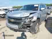 2015 Chevrolet Tahoe LT z VIN 1GNSKBKCXFR727759, wystawiony jako IAAI lot #43210647 z przebiegiem 129 750 mil mil oraz . Historia ofert i sprzedaży dostępna na DreamBid. Obrazek 6.