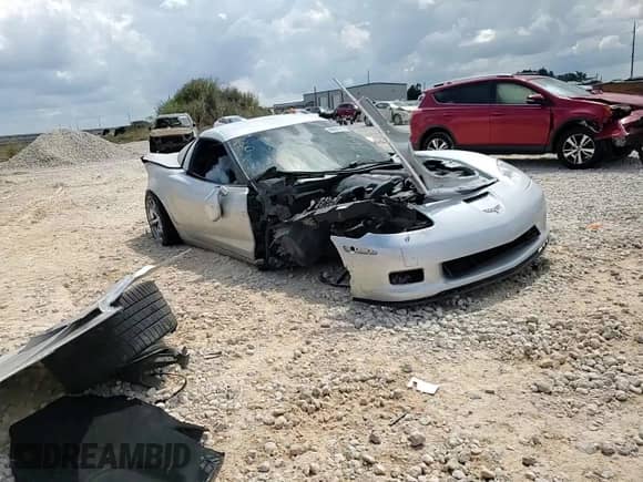 2011 Chevrolet Corvette Z16 Grand Sport 3LT с VIN 1G1YW2DW4B5111029, выставлен на аукционе Copart как лот 68606954 с пробегом Не указан миль и Списание • Salvage title. История ставок и продаж доступна на DreamBid. Изображение 10.