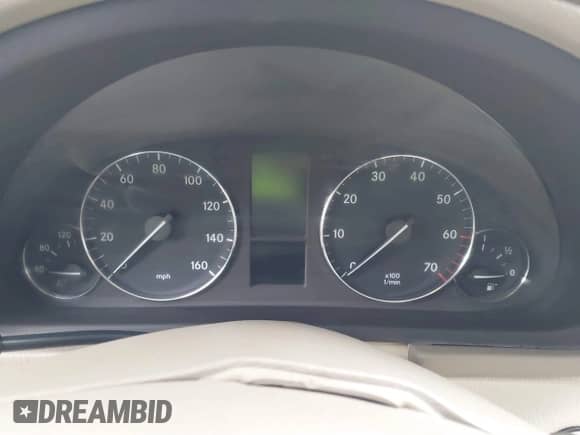 2005 Mercedes-Benz C 320 z VIN WDBRF64J65F576240, wystawiony jako IAAI lot #41446413 z przebiegiem 68 000 mil mil oraz . Historia ofert i sprzedaży dostępna na DreamBid. Obrazek 7.