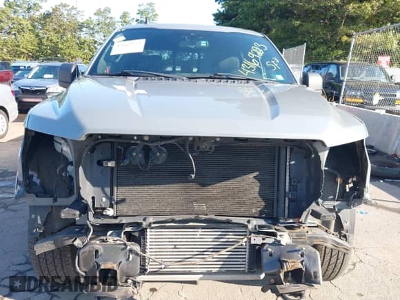 2019 Ford F-150 XLT с VIN 1FTEW1EPXKFA90791, выставлен на аукционе IAAI как лот 43169223 с пробегом 178 755 миль миль и . История ставок и продаж доступна на DreamBid. Изображение 6.