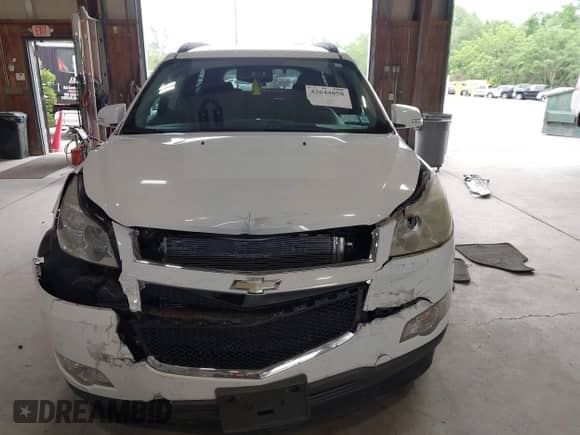 2009 Chevrolet Traverse 2LT with VIN 1GNEV23D59S181316, listed as a IAAI auction lot 42644858 with 102,900 mi miles and . Bid and sale history available at DreamBid. Image 12.