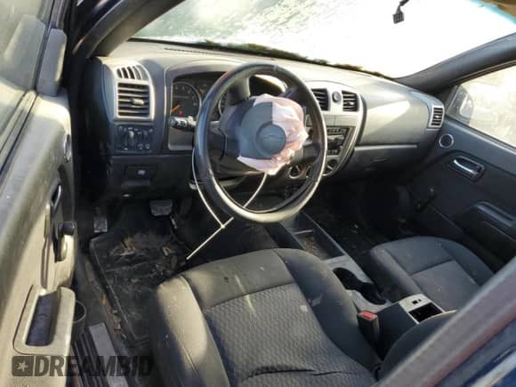 2008 Chevrolet Colorado Work Truck z VIN 1GCCS199488156196, wystawiony jako Copart lot #51568475 z przebiegiem 177 412 mil mil oraz Nie do naprawy • Non repairable. Historia ofert i sprzedaży dostępna na DreamBid. Obrazek 8.