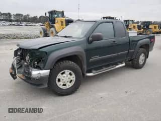2004 Chevrolet Colorado LS Z71 z VIN 1GCDS196848158991, wystawiony jako Copart lot #45839115 z przebiegiem 159 958 mil mil oraz Szkoda całkowita • Salvage title. Historia ofert i sprzedaży dostępna na DreamBid. Obrazek 1.
