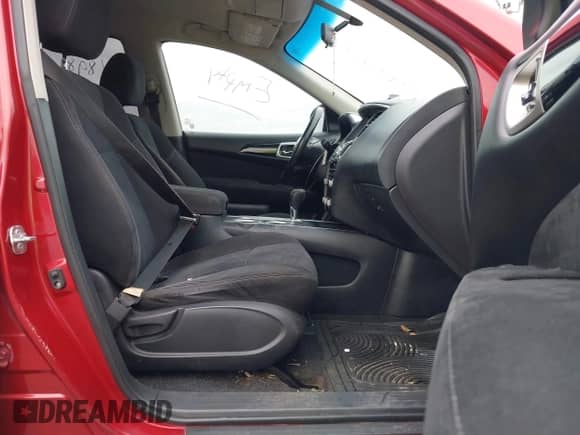 2014 Nissan Pathfinder SV z VIN 5N1AR2MNXEC618987, wystawiony jako IAAI lot #41593401 z przebiegiem 152 764 mil mil oraz . Historia ofert i sprzedaży dostępna na DreamBid. Obrazek 5.