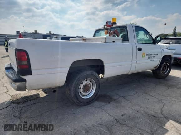 2001 Dodge 2500 with VIN 3B7KC26Z71M560579, listed as a Copart auction lot 83755665 with 120,911 mi miles and Clean title. Bid and sale history available at DreamBid. Image 3.