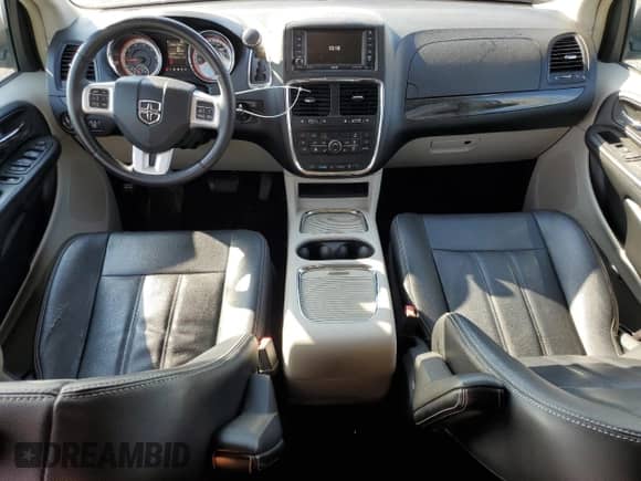 2017 Dodge Grand Caravan Crew Plus с VIN 2C4RDGDG0HR728074, выставлен на аукционе Copart как лот 82153855 с пробегом 171 336 миль миль и Чистый • Clean title. История ставок и продаж доступна на DreamBid. Изображение 8.