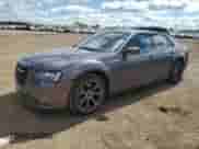 2017 Chrysler 300 S с VIN 2C3CCABG8HH529857, выставлен на аукционе Copart как лот 69964915 с пробегом 119 869 миль миль и Списание • Salvage title. История ставок и продаж доступна на DreamBid. Изображение 1.