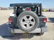 2008 Jeep Wrangler Sahara с VIN 1J4FA54128L605732, выставлен на аукционе Copart как лот 66987395 с пробегом 46 373 миль миль и Списание • Salvage title. История ставок и продаж доступна на DreamBid. Изображение 6.