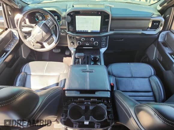 2022 Ford F-150 XLT with VIN 1FTFW1ED3NFB08580, listed as a Copart auction lot 84300815 with 67,768 mi miles and Salvage title. Bid and sale history available at DreamBid. Image 8.