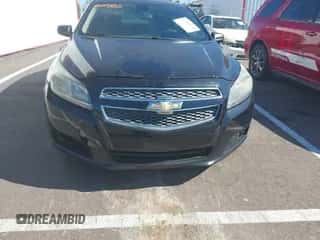 2013 Chevrolet Malibu LS с VIN 1G11B5SA3DF235263, выставлен на аукционе IAAI как лот 43448944 с пробегом Не указан миль и . История ставок и продаж доступна на DreamBid. Изображение 6.