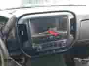 2016 Chevrolet Silverado 1500 Custom z VIN 1GCRCPEC9GZ365020, wystawiony jako IAAI lot #41772792 z przebiegiem 139 591 mil mil oraz . Historia ofert i sprzedaży dostępna na DreamBid. Obrazek 11.