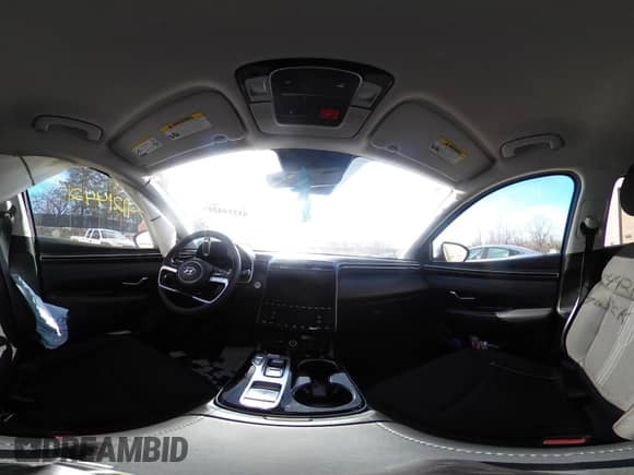 2024 Hyundai Tucson Blue with VIN KM8JBCD15RU214826, listed as a IAAI auction lot 41214421 with 7,473 mi miles and . Bid and sale history available at DreamBid. Image 19.