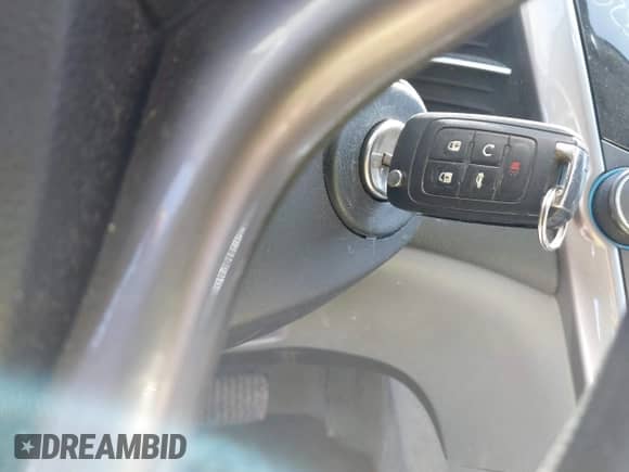 2013 Chevrolet Malibu Eco с VIN 1G11D5RR2DF105755, выставлен на аукционе IAAI как лот 43148201 с пробегом 87 408 миль миль и . История ставок и продаж доступна на DreamBid. Изображение 11.