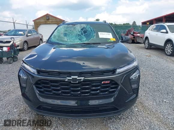 2024 Chevrolet Trax 2RS с VIN KL77LJE22RC192004, выставлен на аукционе IAAI как лот 42637142 с пробегом 7 084 миль миль и . История ставок и продаж доступна на DreamBid. Изображение 12.