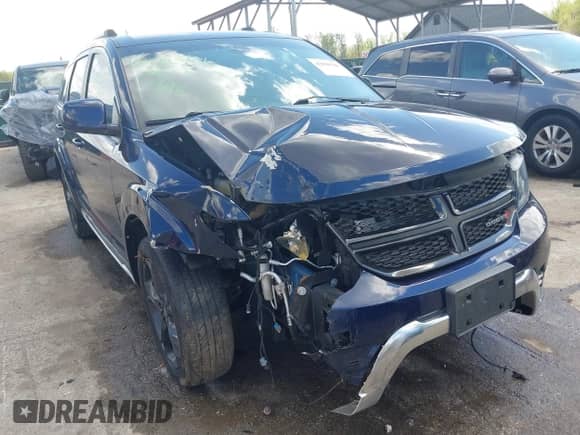 2019 Dodge Journey Crossroad with VIN 3C4PDDGG6KT859435, listed as a IAAI auction lot 42028341 with 67,225 mi miles and . Bid and sale history available at DreamBid. Image 6.