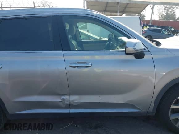2021 Hyundai Palisade SEL with VIN KM8R44HEXMU305261, listed as a IAAI auction lot 42956509 with 79,930 mi miles and . Bid and sale history available at DreamBid. Image 6.