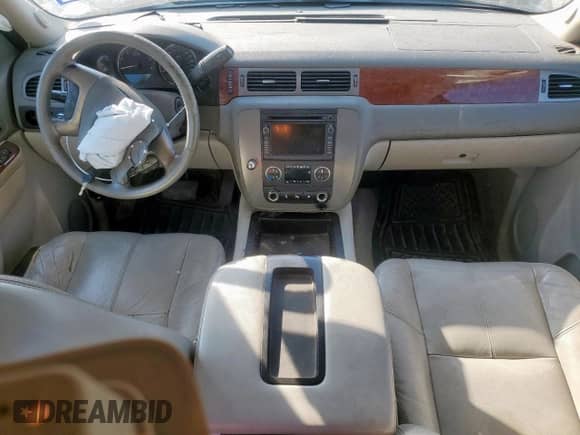 2011 GMC Sierra 1500 SLT z VIN 3GTP2WE30BG398100, wystawiony jako Copart lot #82204295 z przebiegiem 291 038 mil mil oraz Szkoda całkowita • Salvage title. Historia ofert i sprzedaży dostępna na DreamBid. Obrazek 8.