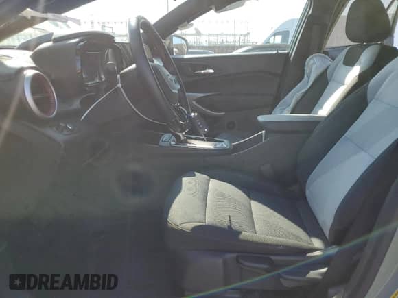 2024 Chevrolet Trax 1RS with VIN KL77LGE27RC154156, listed as a Copart auction lot 80611645 with 23,519 mi miles and Salvage title. Bid and sale history available at DreamBid. Image 7.