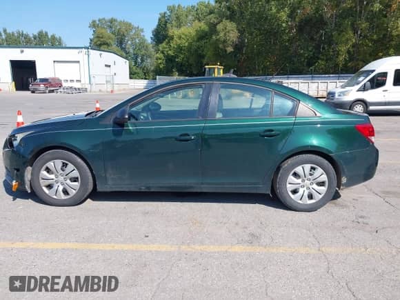 2014 Chevrolet Cruze LS с VIN 1G1PA5SH1E7212666, выставлен на аукционе IAAI как лот 43233494 с пробегом 134 374 миль миль и . История ставок и продаж доступна на DreamBid. Изображение 14.