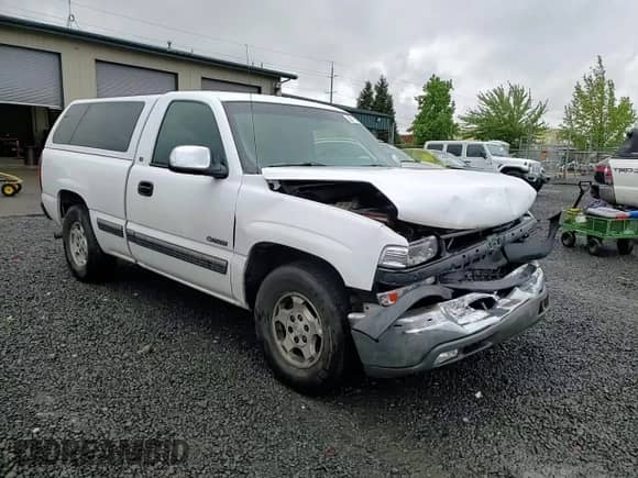 2002 Chevrolet Silverado 1500 LS with VIN 1GCEC14V62Z233176, listed as a Copart auction lot 56715075 with 247,680 mi miles and Salvage title. Bid and sale history available at DreamBid. Image 13.