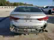 2017 Hyundai Elantra SE с VIN 5NPD84LF1HH074799, выставлен на аукционе Copart как лот 86185475 с пробегом 141 531 миль миль и Списание • Salvage title. История ставок и продаж доступна на DreamBid. Изображение 6.