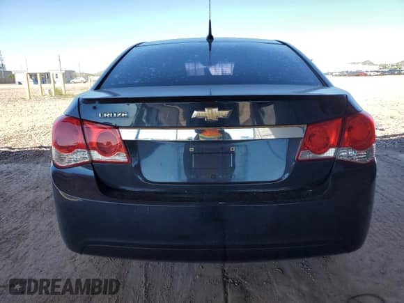 2014 Chevrolet Cruze LS z VIN 1G1PB5SH5E7193813, wystawiony jako Copart lot #81733525 z przebiegiem 104 060 mil mil oraz Szkoda całkowita • Salvage title. Historia ofert i sprzedaży dostępna na DreamBid. Obrazek 6.