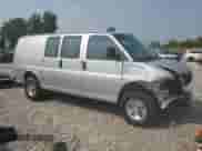 2025 Chevrolet Express Cargo with VIN 1GCWGAFP3S1214316, listed as a Copart auction lot 66820375 with 512 mi miles and Clean title. Bid and sale history available at DreamBid. Image 4.