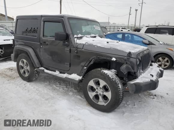 2018 Jeep Wrangler Sahara with VIN 1C4AJWBG0JL806032, listed as a Copart auction lot 88333345 with 103,922 mi miles and Salvage title. Bid and sale history available at DreamBid. Image 4.