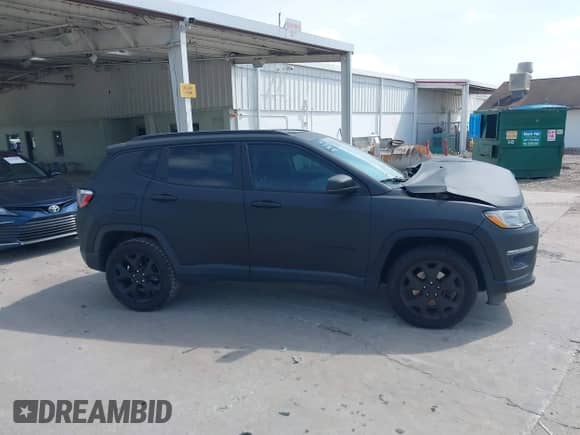 2018 Jeep Compass Limited z VIN 3C4NJDCB1JT130963, wystawiony jako IAAI lot #43107905 z przebiegiem 59 200 mil mil oraz . Historia ofert i sprzedaży dostępna na DreamBid. Obrazek 13.