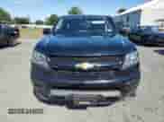 2019 Chevrolet Colorado 4WD Work Truck z VIN 1GCGTBEN8K1332223, wystawiony jako Copart lot #80521185 z przebiegiem 56 261 mil mil oraz Szkoda całkowita • Salvage title. Historia ofert i sprzedaży dostępna na DreamBid. Obrazek 5.