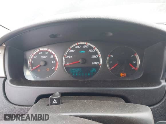 2007 Chevrolet Impala SS z VIN 2G1WD58C079209046, wystawiony jako IAAI lot #42930253 z przebiegiem 133 667 mil mil oraz . Historia ofert i sprzedaży dostępna na DreamBid. Obrazek 7.