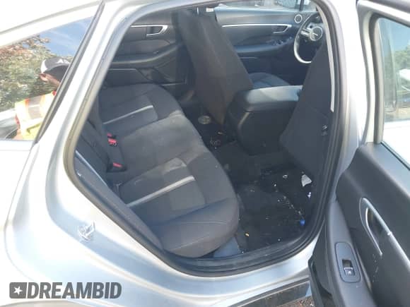 2024 Hyundai Sonata SEL с VIN KMHL64JA7RA383867, выставлен на аукционе IAAI как лот 43489790 с пробегом 40 689 миль миль и . История ставок и продаж доступна на DreamBid. Изображение 8.