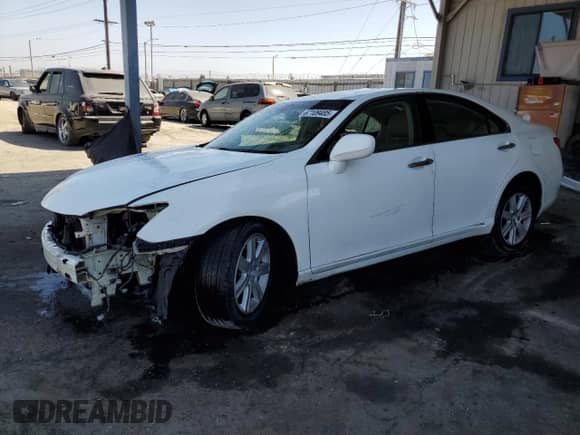 2007 Lexus ES 330 z VIN JTHBJ46GX72148767, wystawiony jako Copart lot #67109485 z przebiegiem 134 631 mil mil oraz Szkoda całkowita • Salvage title. Historia ofert i sprzedaży dostępna na DreamBid. Obrazek 1.
