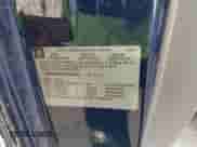 2010 Chevrolet Traverse LS z VIN 1GNLREED7AS105059, wystawiony jako IAAI lot #42483657 z przebiegiem 224 684 mil mil oraz . Historia ofert i sprzedaży dostępna na DreamBid. Obrazek 9.