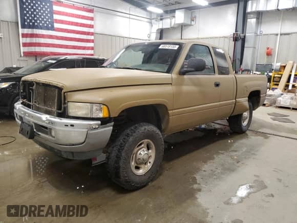 2002 Dodge 2500 with VIN 3B7KF23Z72M289956, listed as a Copart auction lot 68518155 with 258,814 mi miles and Clean title. Bid and sale history available at DreamBid. Image 1.