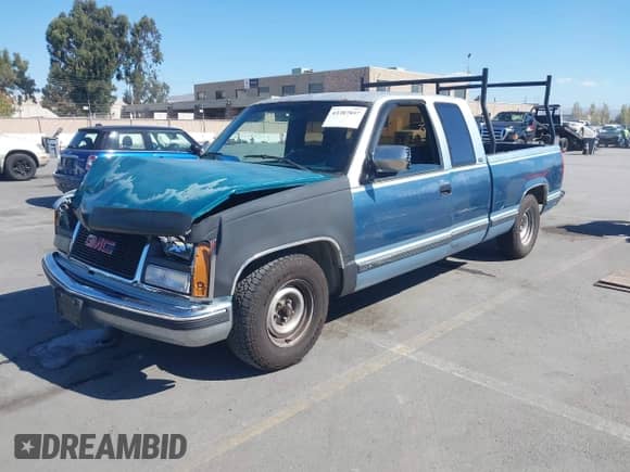 1991 GMC Sierra 1500 z VIN 2GTEC19K8M1514678, wystawiony jako IAAI lot #43387857 z przebiegiem 161 656 mil mil oraz . Historia ofert i sprzedaży dostępna na DreamBid. Obrazek 2.