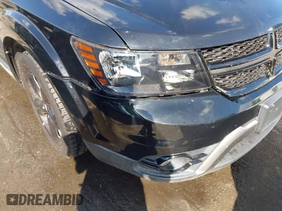 2018 Dodge Journey Crossroad z VIN 3C4PDDGG8JT450206, wystawiony jako IAAI lot #43181726 z przebiegiem 102 171 mil mil oraz . Historia ofert i sprzedaży dostępna na DreamBid. Obrazek 6.