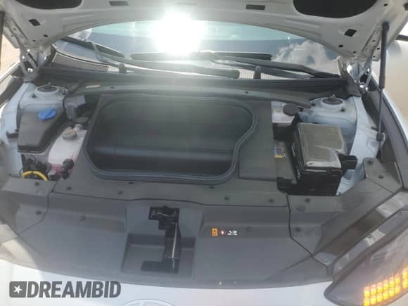 2023 Hyundai Ioniq 6 Limited с VIN KMHM54AA4PA041457, выставлен на аукционе Copart как лот 57439125 с пробегом 30 311 миль миль и Списание • Salvage title. История ставок и продаж доступна на DreamBid. Изображение 11.
