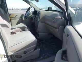 2003 Dodge Caravan Cargo with VIN 1D4GP21383B337820, listed as a IAAI auction lot 41745614 with Not provided miles and . Bid and sale history available at DreamBid. Image 5.