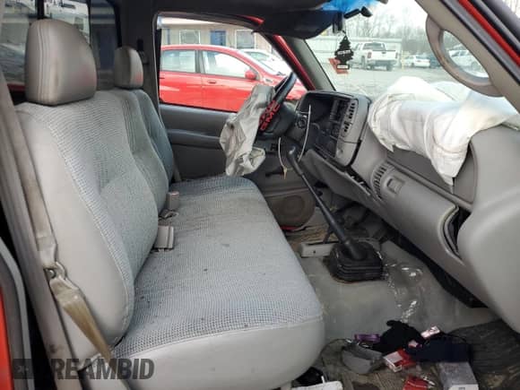 1997 GMC Sierra 1500 с VIN 1GTEK14R4VZ505752, выставлен на аукционе Copart как лот 44339945 с пробегом 223 725 миль миль и Списание • Salvage title. История ставок и продаж доступна на DreamBid. Изображение 7.