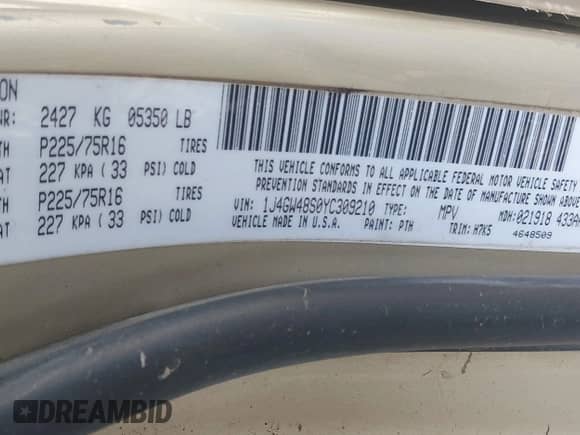 2000 Jeep Grand Cherokee Laredo z VIN 1J4GW48S0YC309210, wystawiony jako IAAI lot #43551821 z przebiegiem 324 070 mil mil oraz . Historia ofert i sprzedaży dostępna na DreamBid. Obrazek 9.