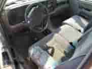 1996 Dodge 1500 с VIN 3B7HF13Y5TG185784, выставлен на аукционе Copart как лот 64748865 с пробегом 172 623 миль миль и Списание • Salvage title. История ставок и продаж доступна на DreamBid. Изображение 8.