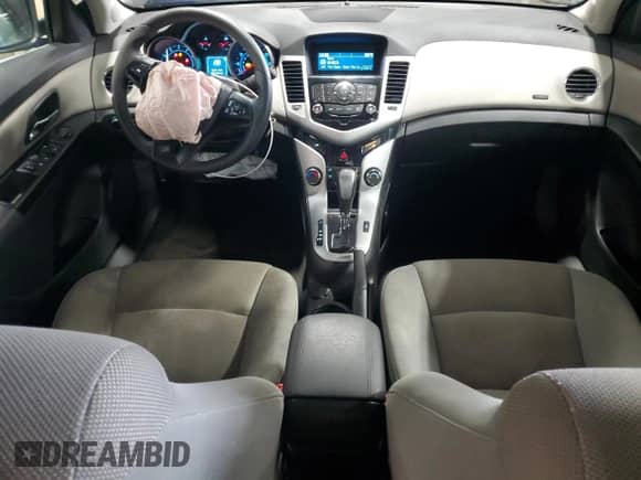 2015 Chevrolet Cruze LT with VIN 1G1PC5SBXF7140549, listed as a Copart auction lot 71806825 with 124,563 mi miles and Salvage title. Bid and sale history available at DreamBid. Image 8.